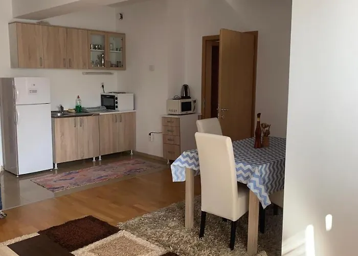 Center Nova Luxary *